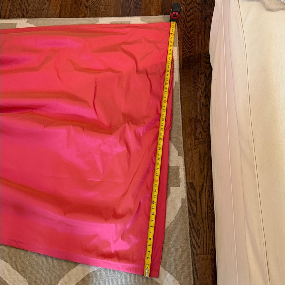 Pink silk drapery panels - Picture 5 of 6